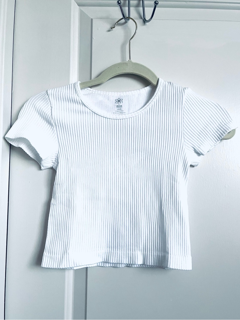 STAPLE Aura White Ribbed Short-Sleeve T-Shirt NWOT